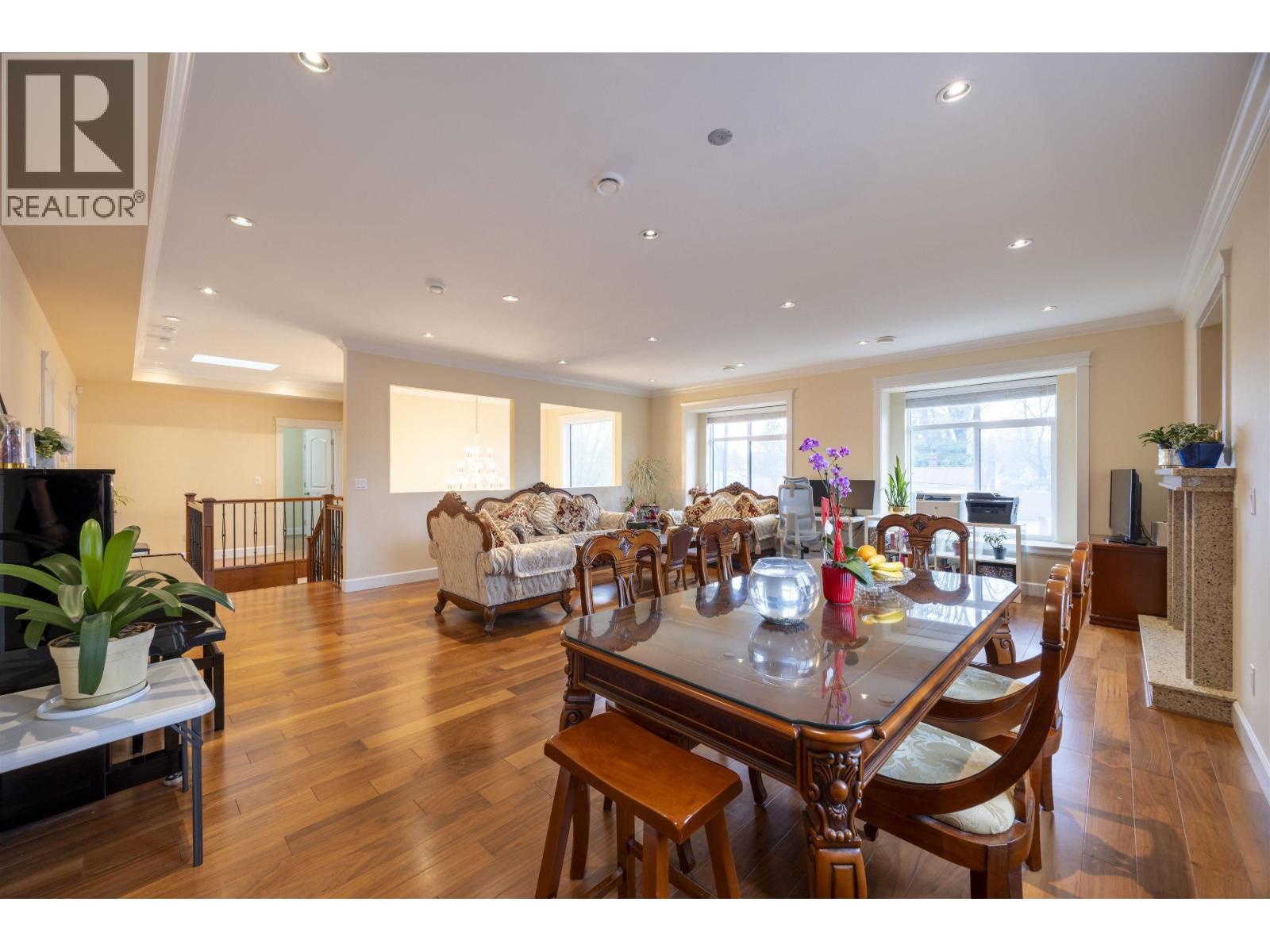 4346 Wildwood Crescent, Burnaby, British Columbia  V5G 2M4 - Photo 7 - R3081067