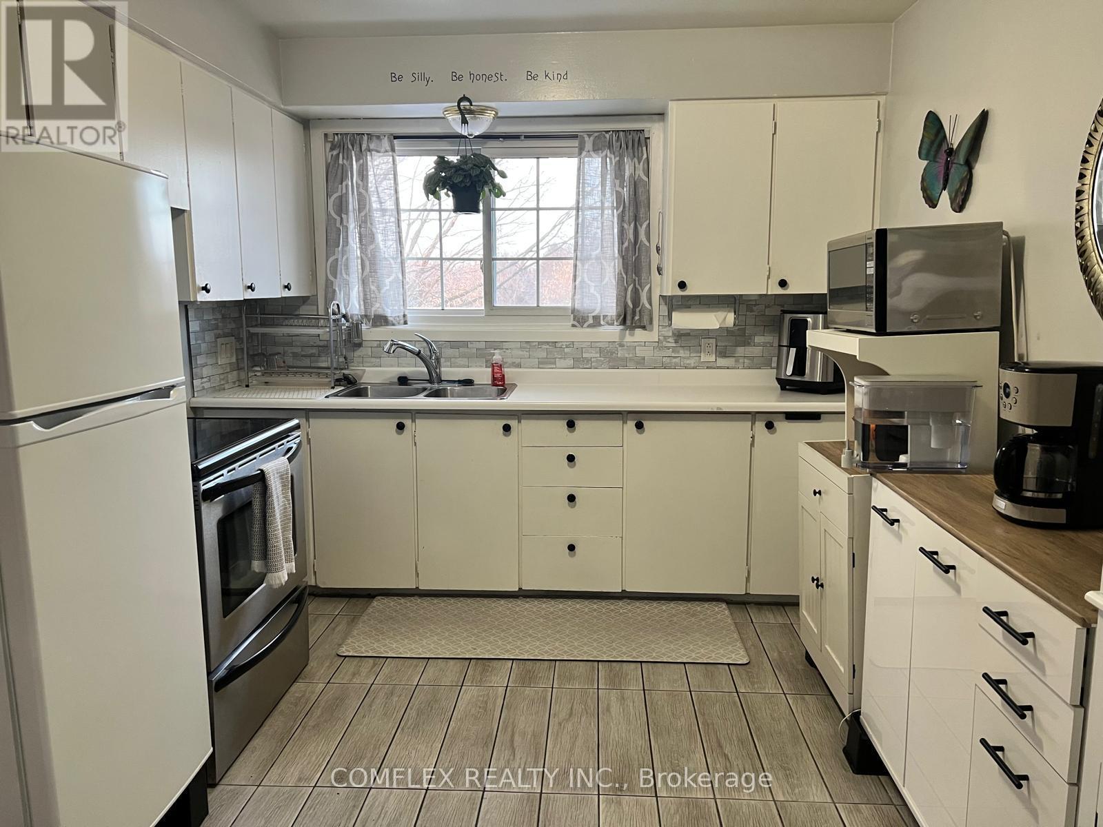 334 Surrey Drive, Oshawa, Ontario  L1G 6H1 - Photo 17 - E12711628