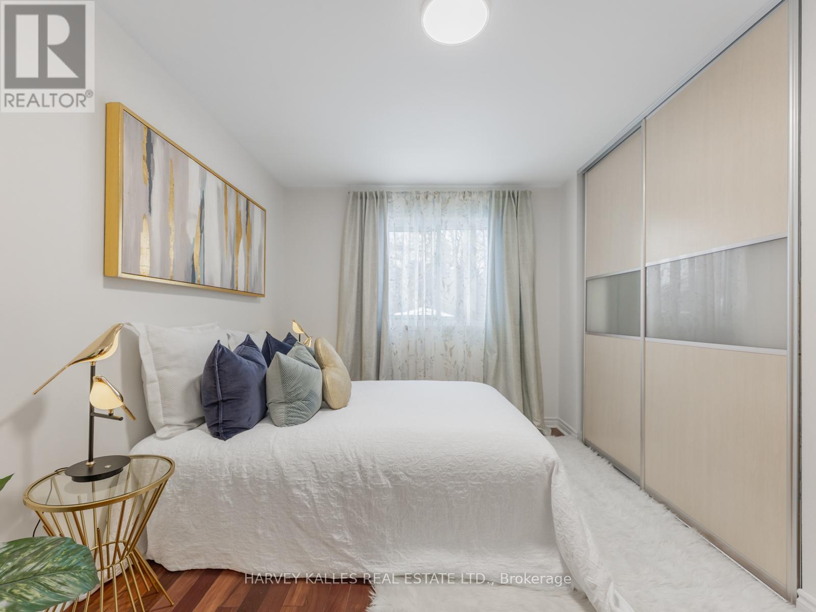 47 Snowball Crescent, Toronto, Ontario  M1B 1S5 - Photo 17 - E12711688