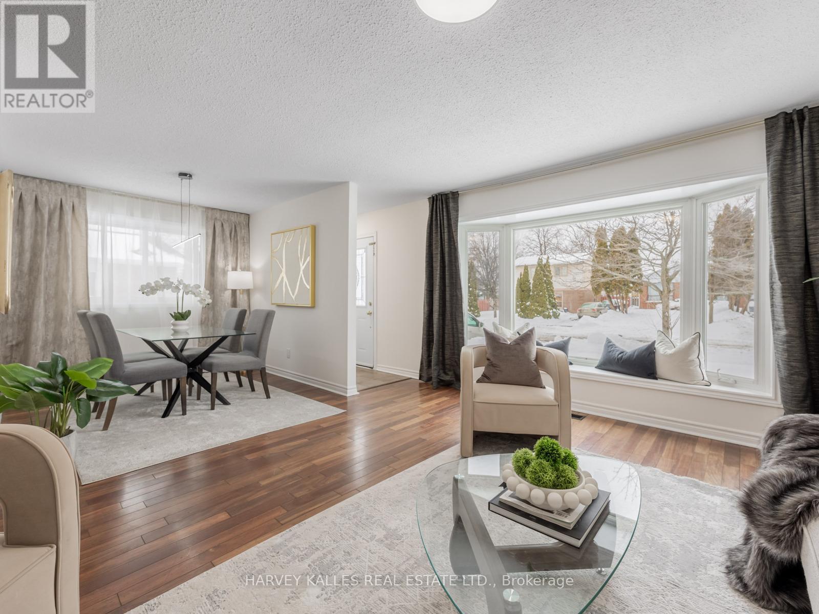 47 Snowball Crescent, Toronto, Ontario  M1B 1S5 - Photo 6 - E12711688