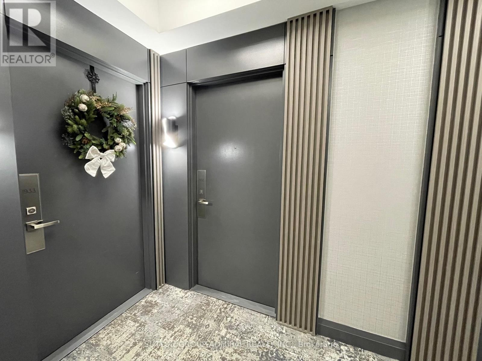 1932 (PRIMARY BEDROOM) - 7161 YONGE STREET, Markham, Ontario