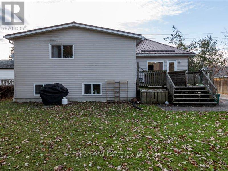 148 Dunedin Street, Orillia, Ontario  L3V 5T7 - Photo 13 - S12711644