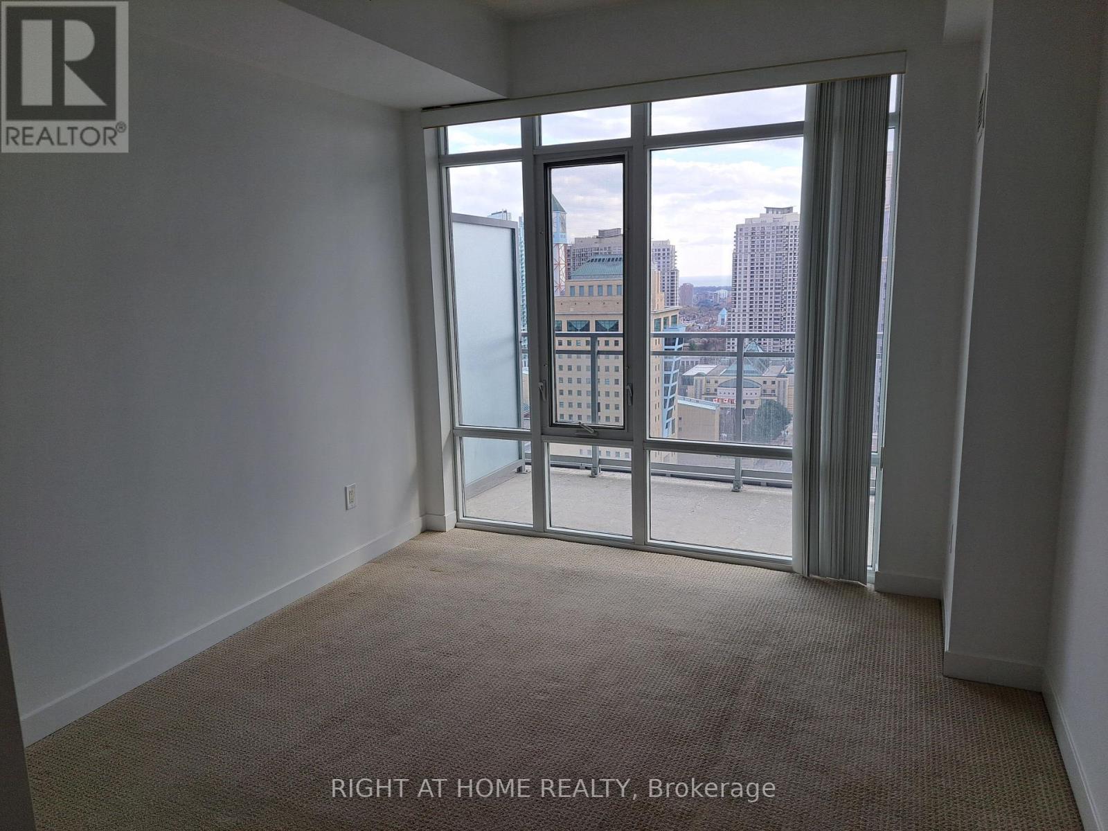 2103 - 365 Prince Of Wales Drive, Mississauga, Ontario  L5B 0G6 - Photo 19 - W12711624