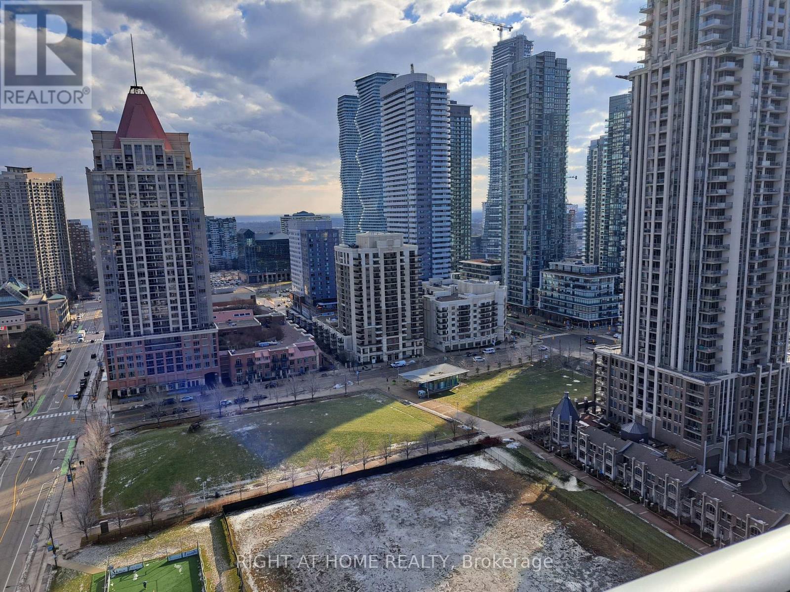 2103 - 365 Prince Of Wales Drive, Mississauga, Ontario  L5B 0G6 - Photo 24 - W12711624