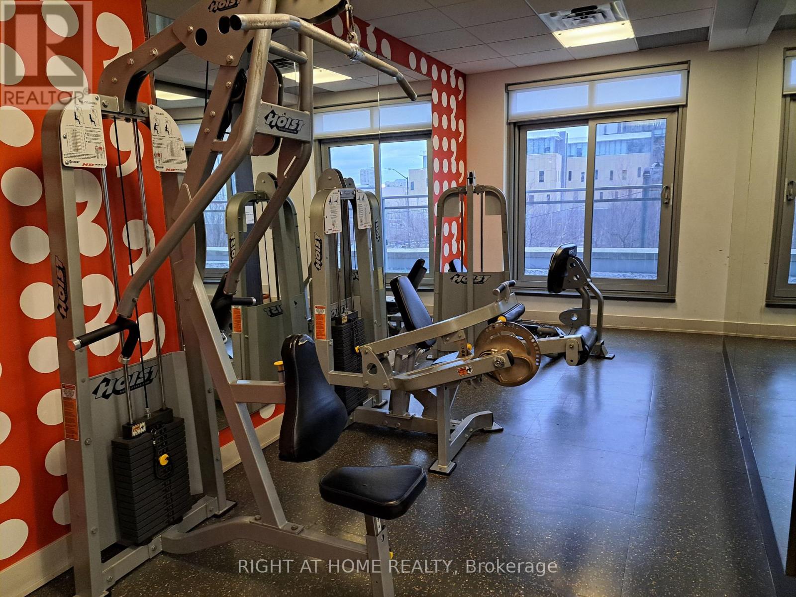 2103 - 365 Prince Of Wales Drive, Mississauga, Ontario  L5B 0G6 - Photo 32 - W12711624