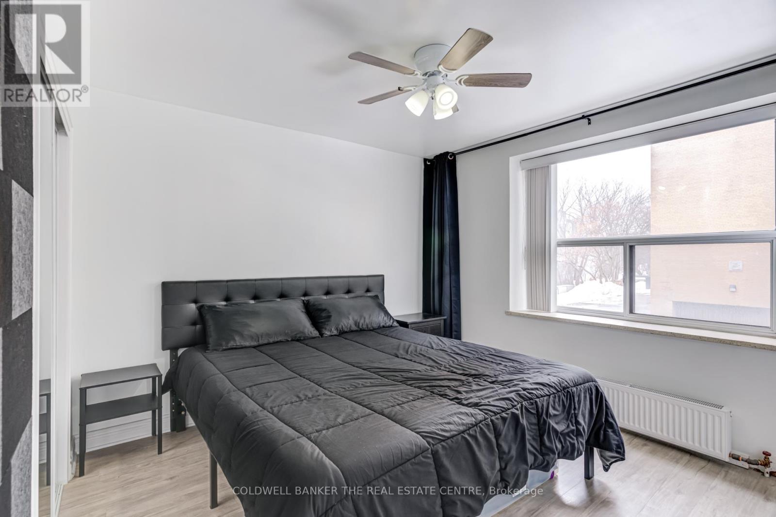 208 - 50 Gulliver Road, Toronto, Ontario  M6M 2N2 - Photo 12 - W12711636