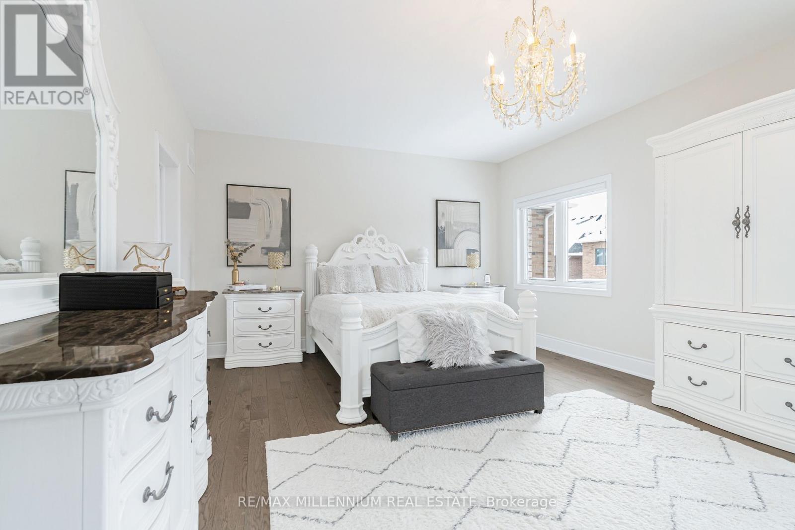 9 Moonstruck Street, Caledon, Ontario  L7C 4G3 - Photo 23 - W12711668