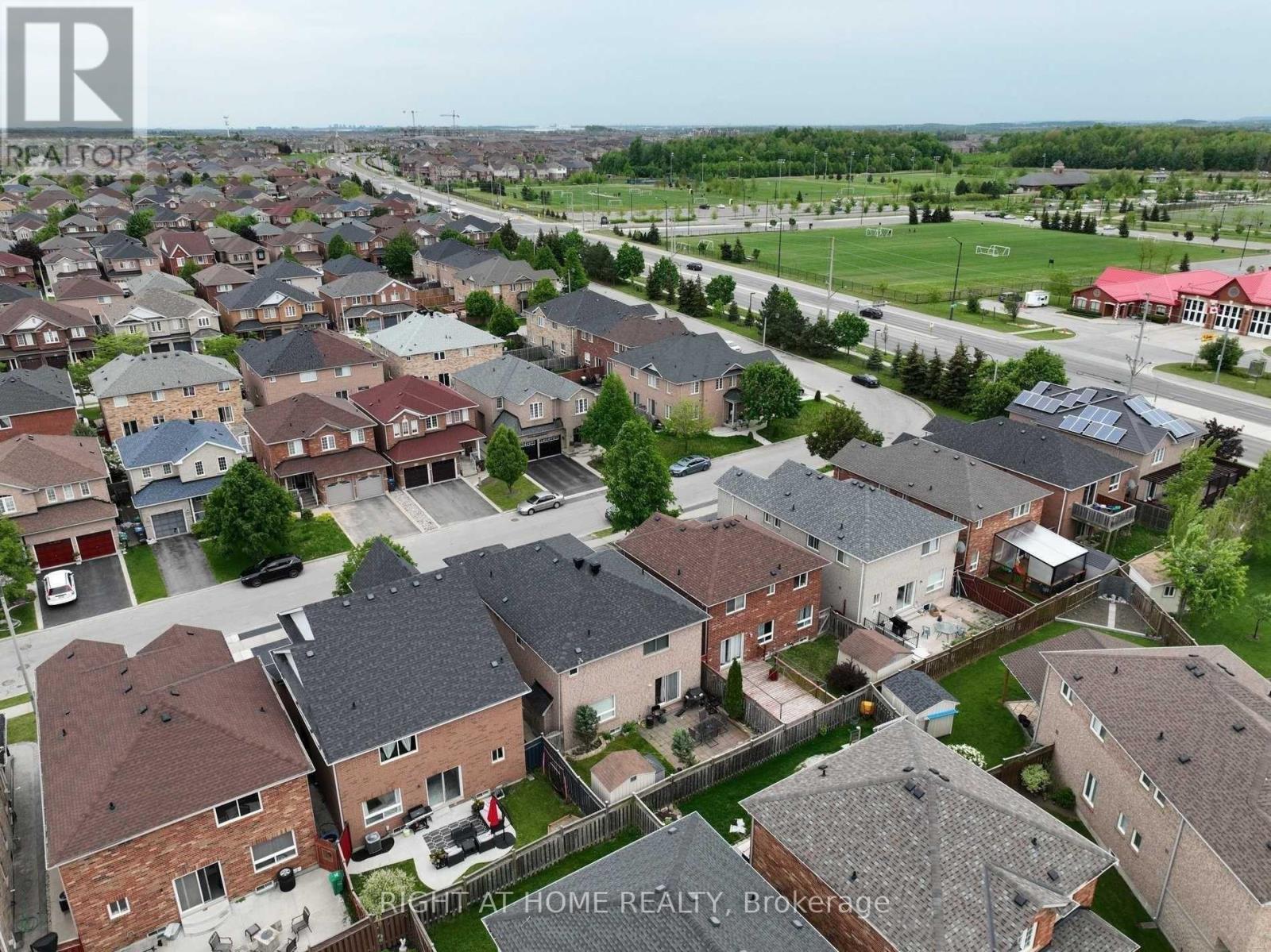 Upper - 58 Lockheed Crescent, Brampton, Ontario  L7A 3G4 - Photo 26 - W12711674