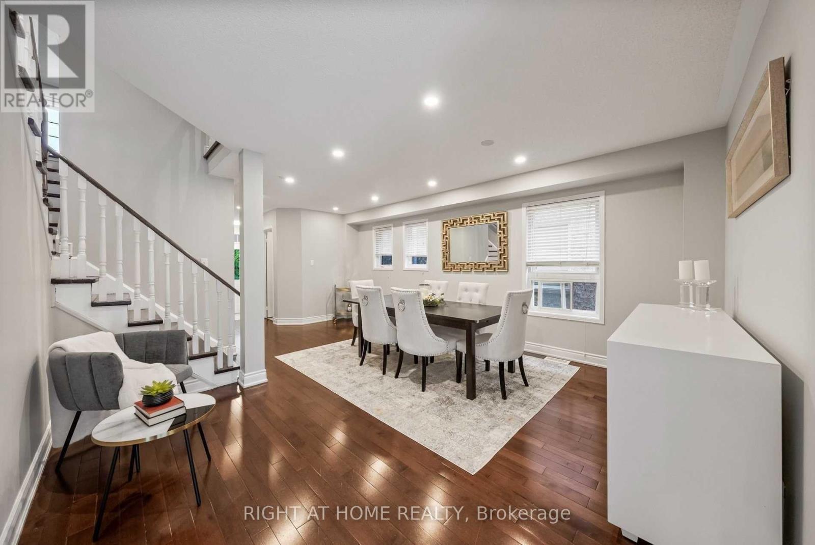 Upper - 58 Lockheed Crescent, Brampton, Ontario  L7A 3G4 - Photo 5 - W12711674