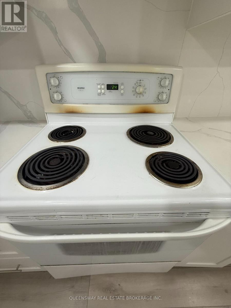 2 - 76 Maldives Crescent, Brampton, Ontario  L6P 1L1 - Photo 14 - W12711676