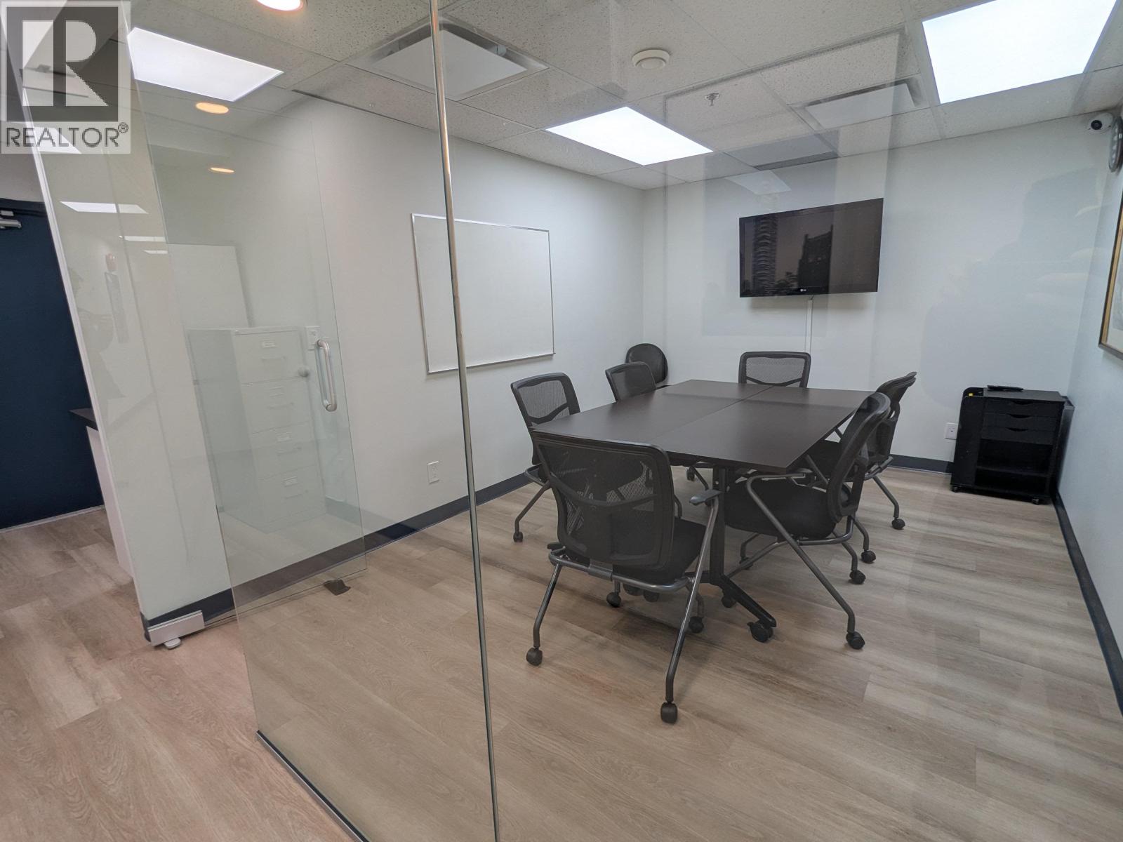 3173 Main Street, Vancouver, British Columbia  V5T 3G8 - Photo 3 - C8075275