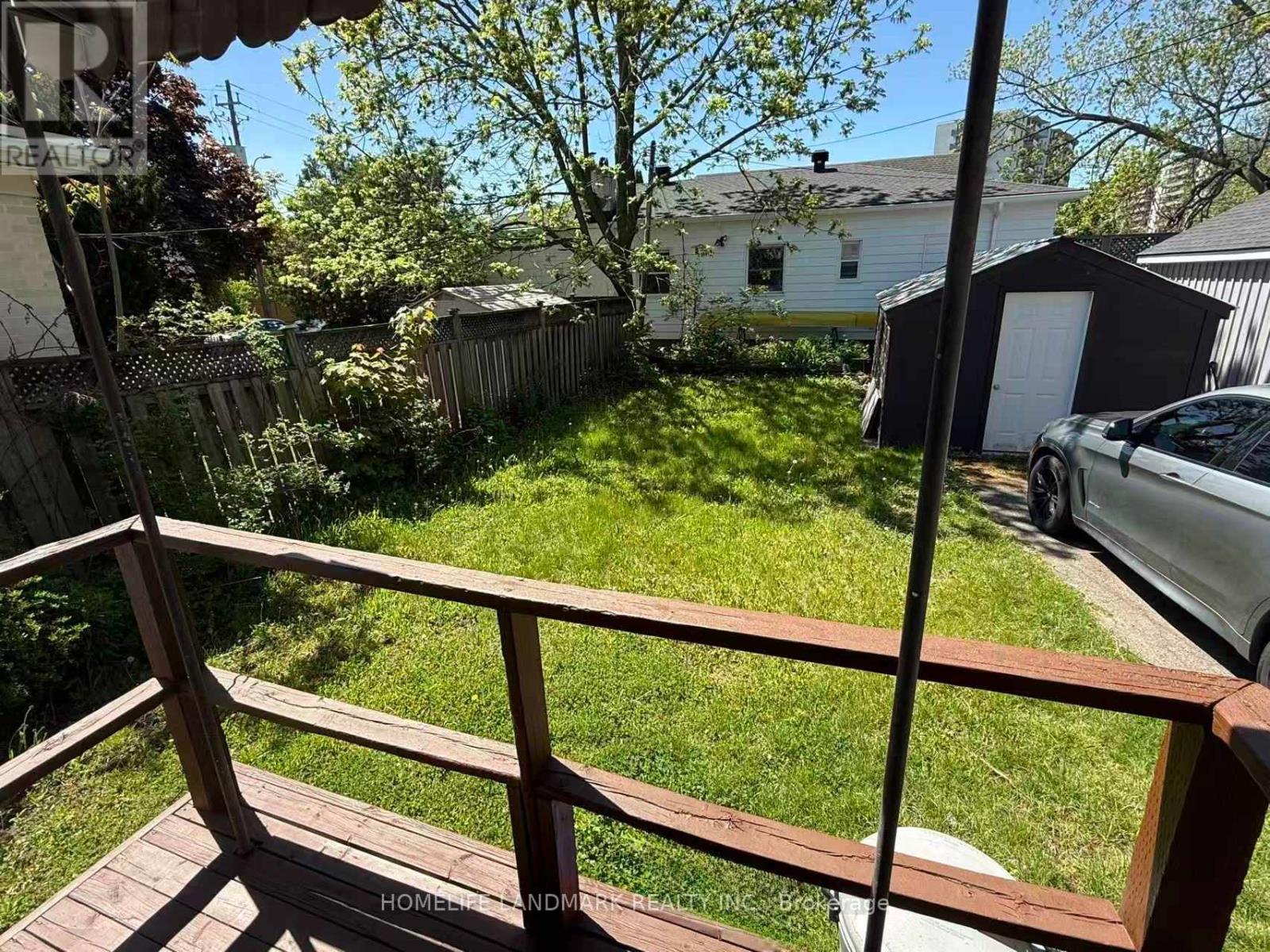 17 Arkell Street, Hamilton, Ontario  L8S 1N5 - Photo 17 - X12711650