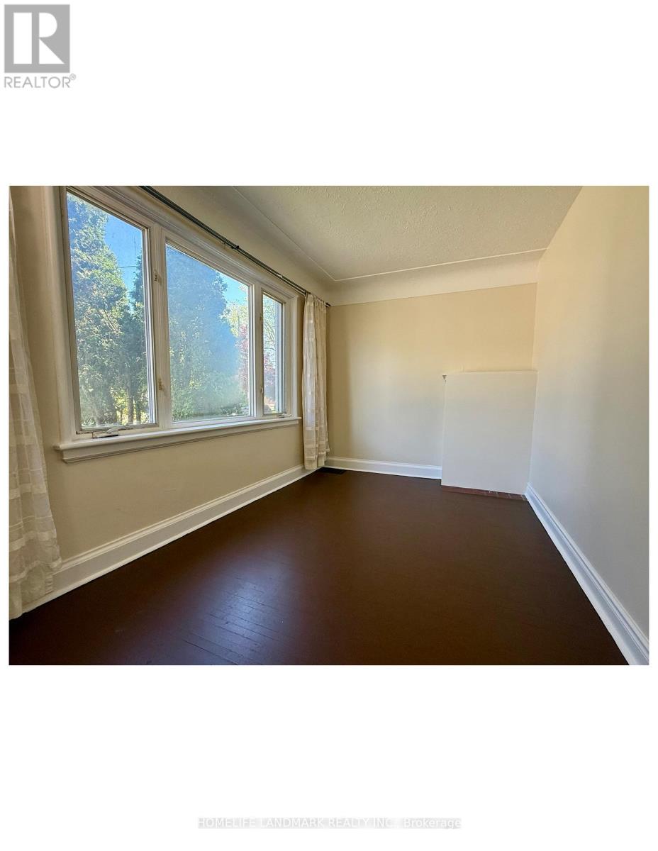 17 Arkell Street, Hamilton, Ontario  L8S 1N5 - Photo 5 - X12711650