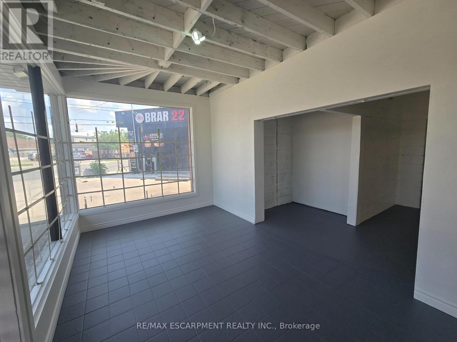 693 Hamilton Road, London East, Ontario  N5Z 1T5 - Photo 6 - X12711660