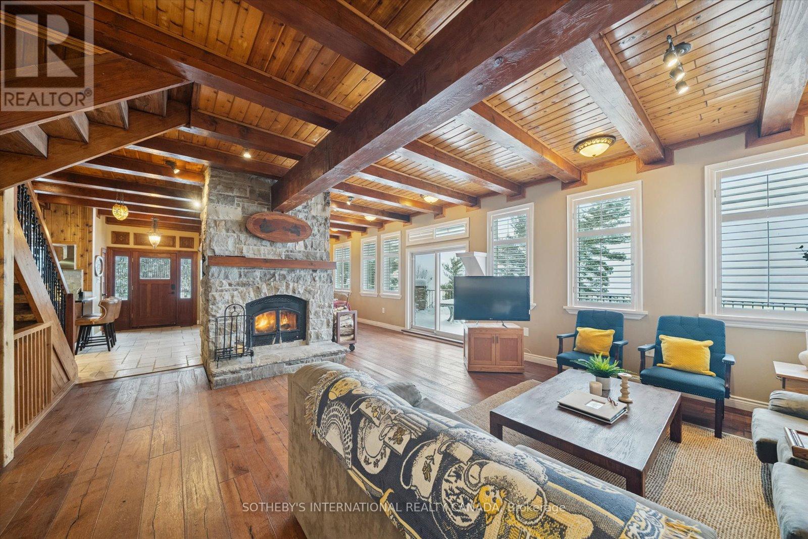 1307 Watts Road, Dysart Et Al, Ontario  K0M 1S0 - Photo 11 - X12711666