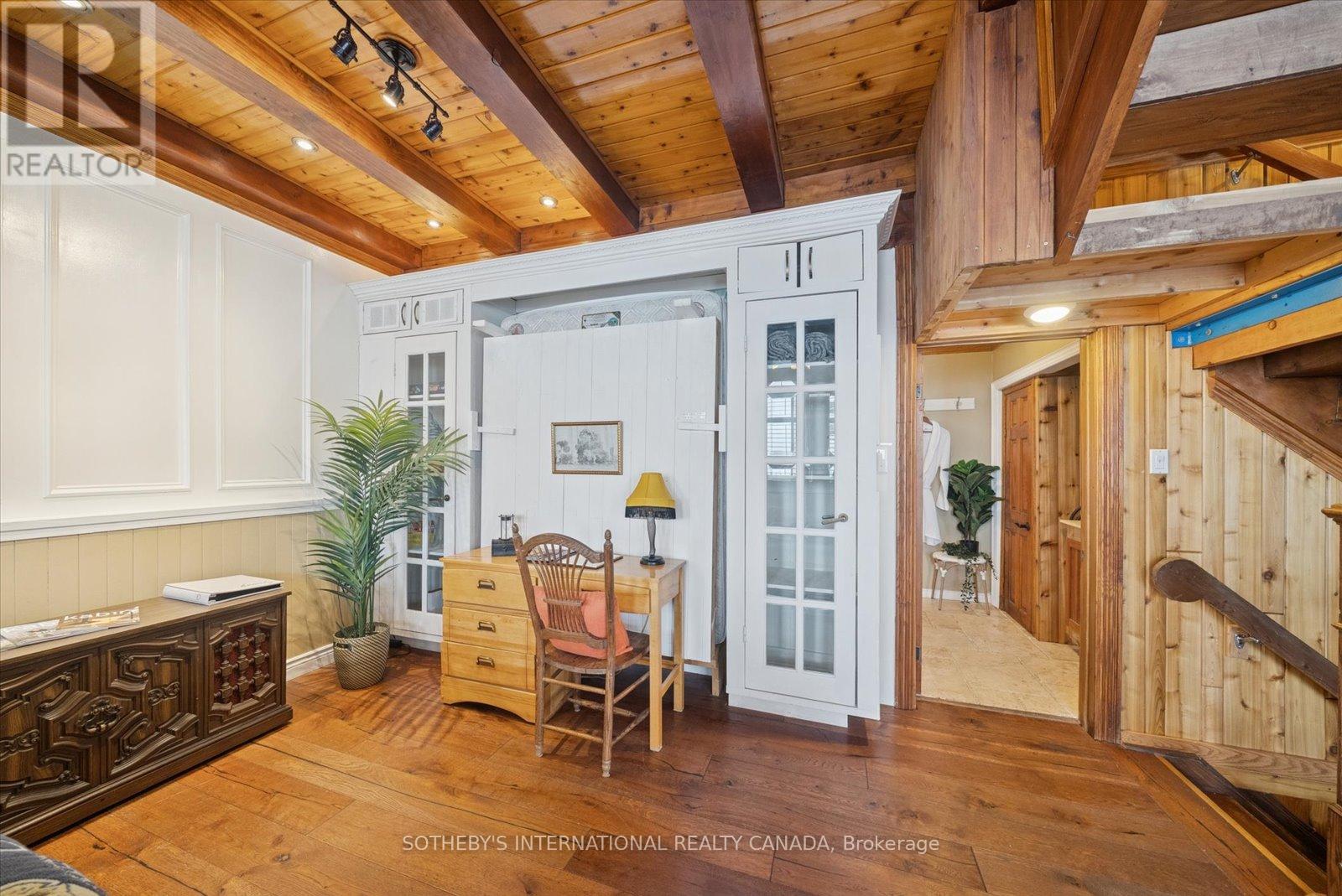 1307 Watts Road, Dysart Et Al, Ontario  K0M 1S0 - Photo 17 - X12711666