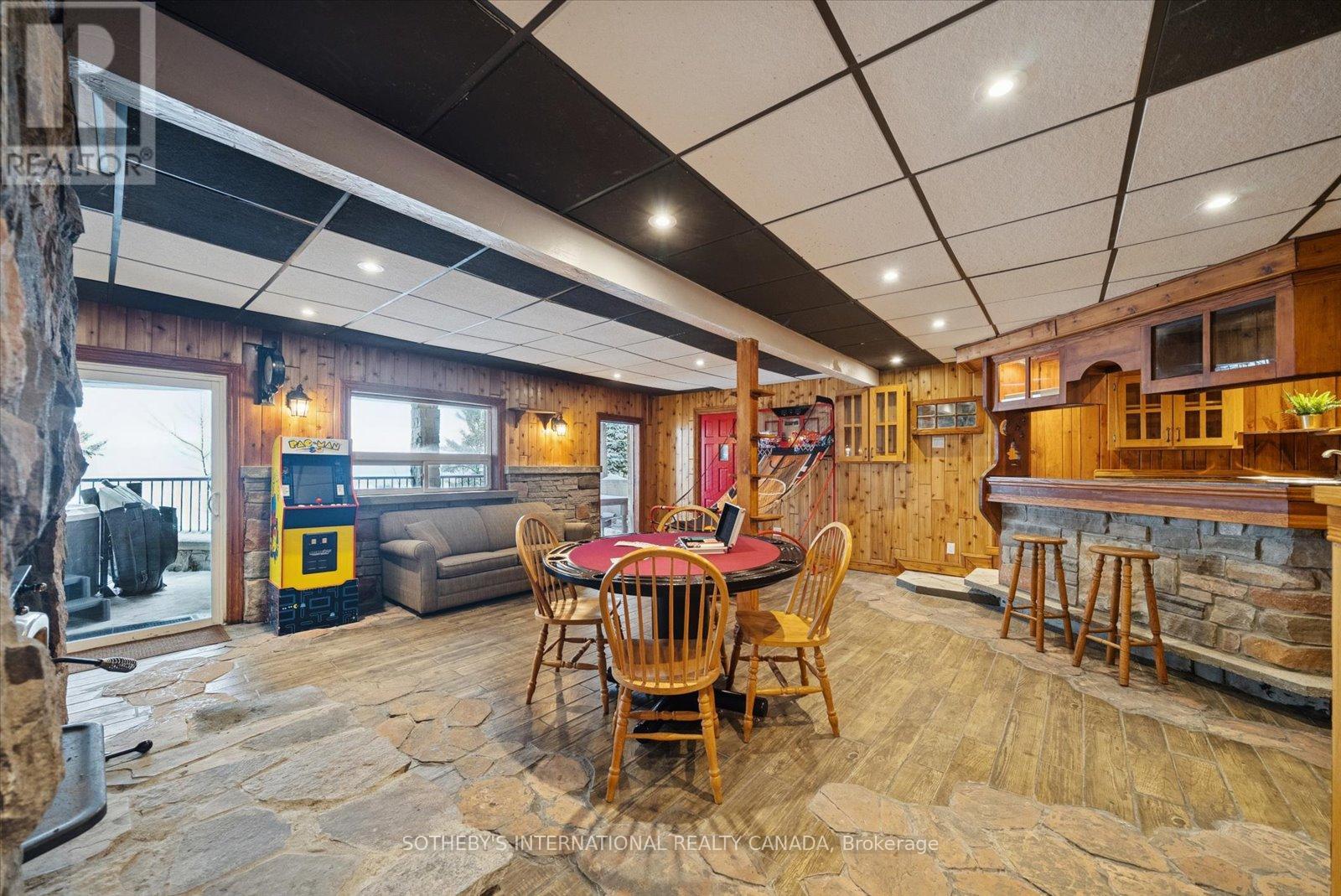 1307 Watts Road, Dysart Et Al, Ontario  K0M 1S0 - Photo 37 - X12711666