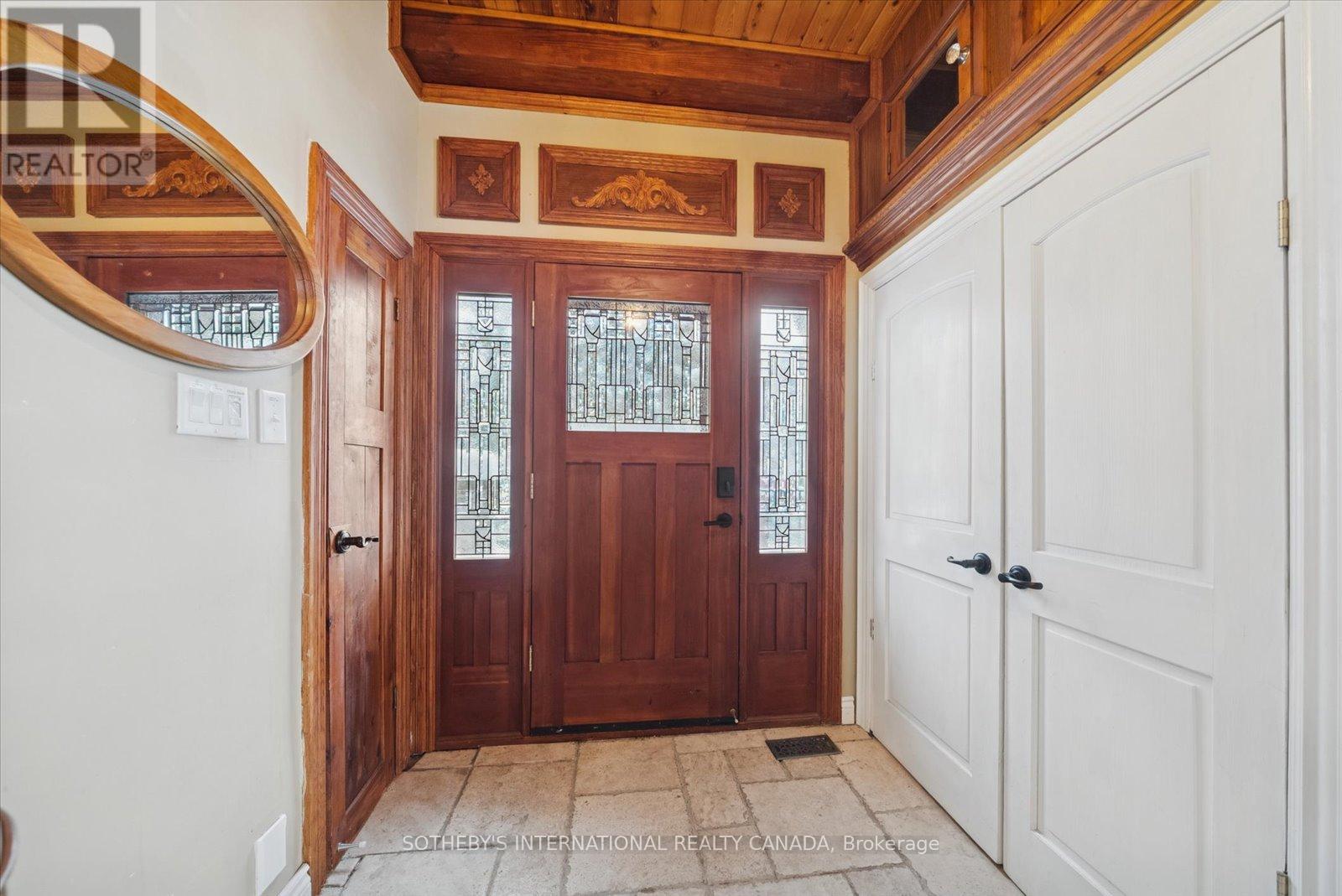 1307 Watts Road, Dysart Et Al, Ontario  K0M 1S0 - Photo 4 - X12711666