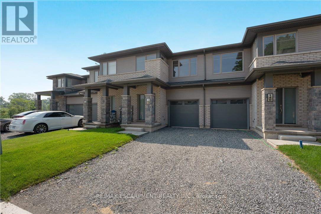 142 WILLSON DRIVE, Thorold, Ontario