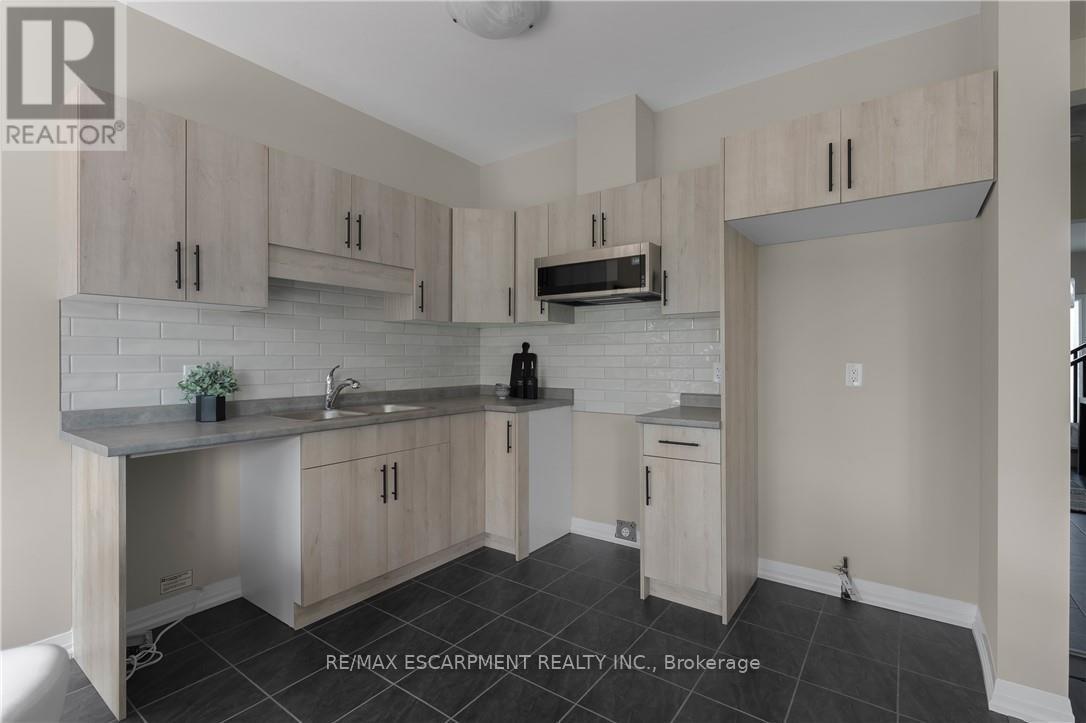 142 Willson Drive, Thorold, Ontario  L3B 0A1 - Photo 16 - X12711686