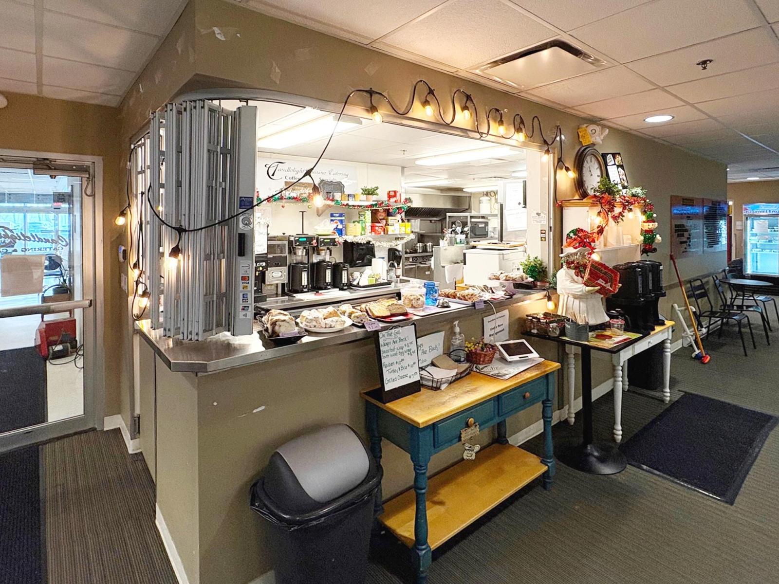 2 1475 Anderson Street, White Rock, British Columbia  V4B 0A8 - Photo 1 - C8075278