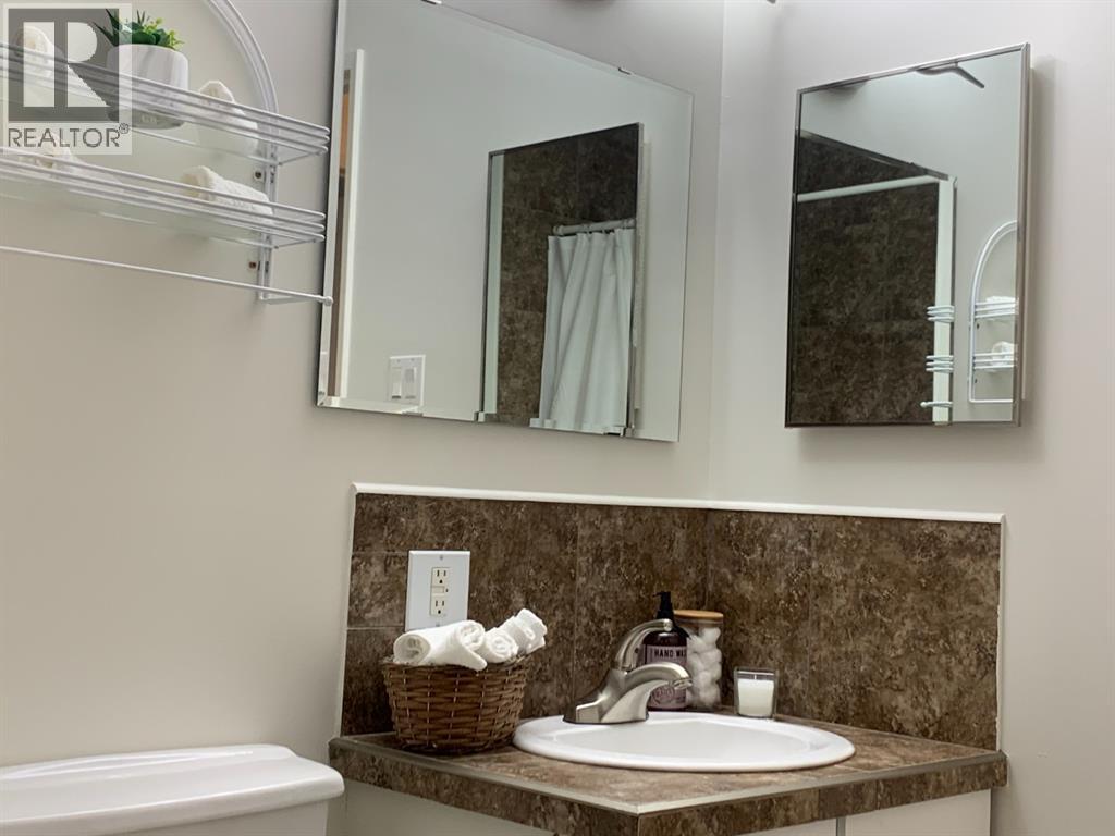 20, 5215 6 Avenue, Edson, Alberta  T7E 1K9 - Photo 12 - A2279198