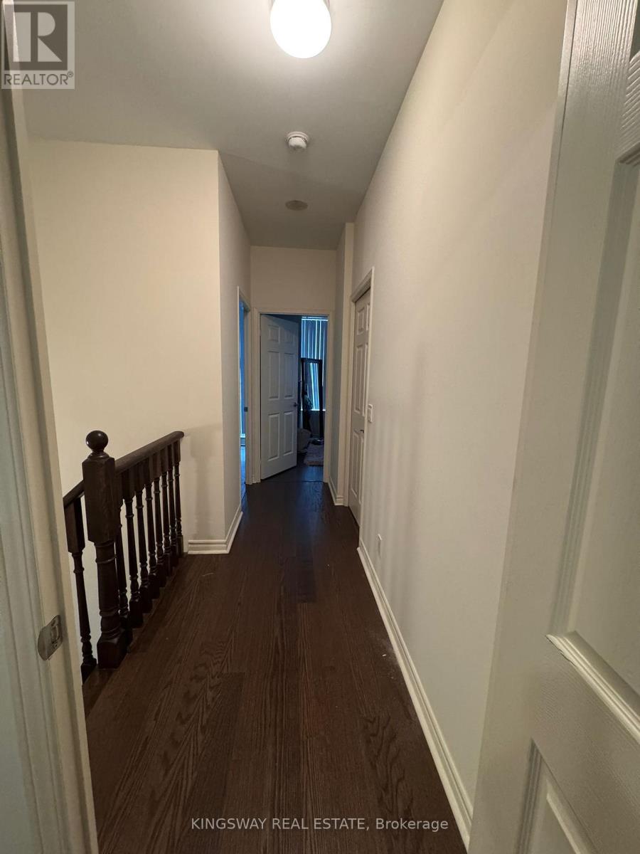 116 - 339 Rathburn Road, Mississauga, Ontario  L5B 0K6 - Photo 11 - W12710162