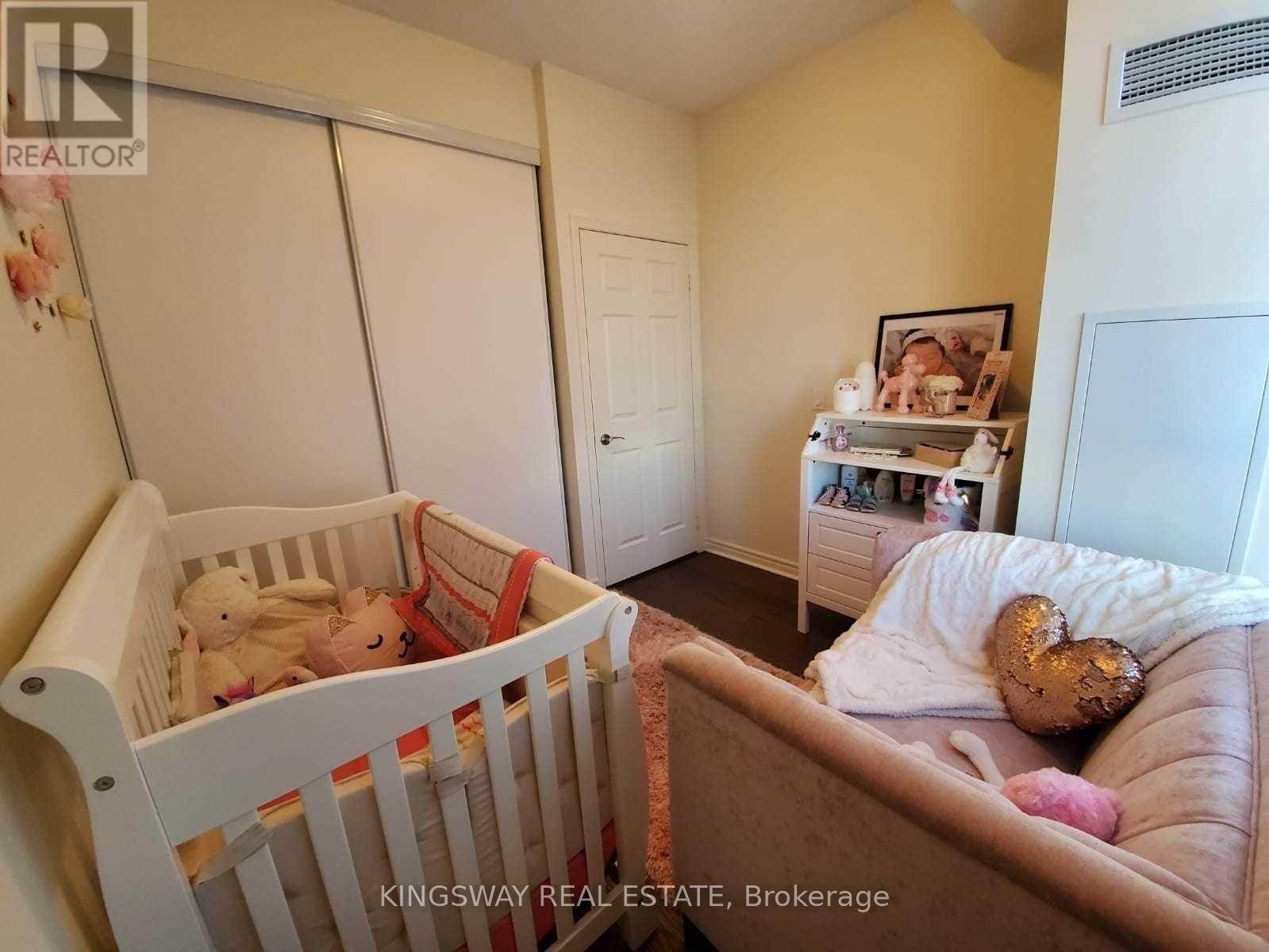 116 - 339 Rathburn Road, Mississauga, Ontario  L5B 0K6 - Photo 27 - W12710162