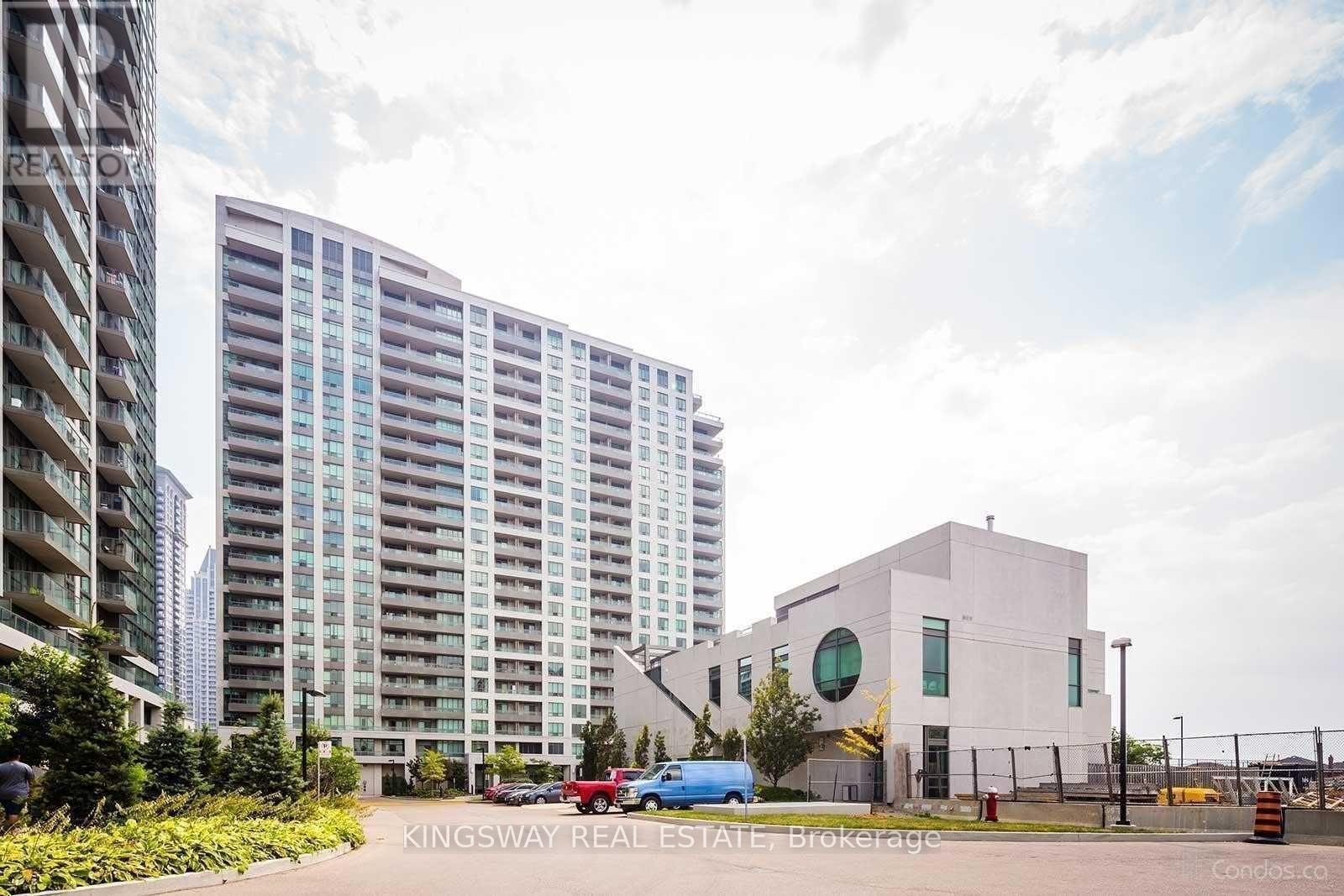 116 - 339 Rathburn Road, Mississauga, Ontario  L5B 0K6 - Photo 2 - W12710162