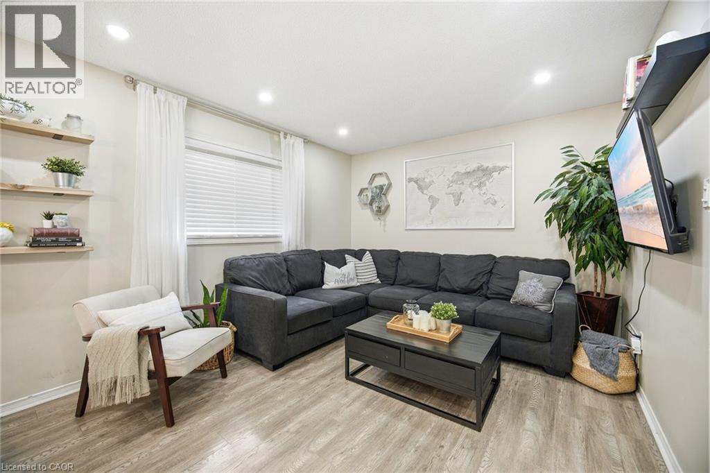 21 Palmolive Street, Brampton, Ontario  L6R 1P5 - Photo 4 - 40799636