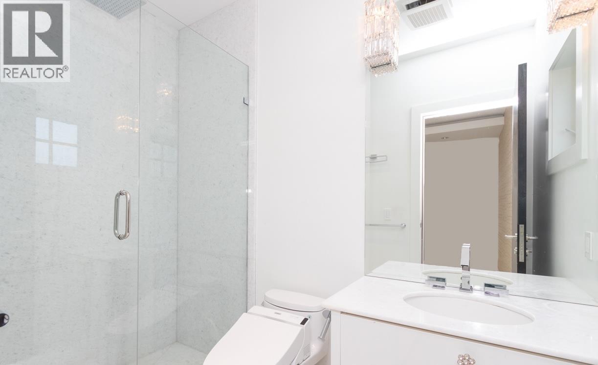 Listing Picture 16 of 29 : 1542 W 28TH AVENUE, Vancouver / 溫哥華 - 魯藝地產 Yvonne Lu Group - MLS Medallion Club Member