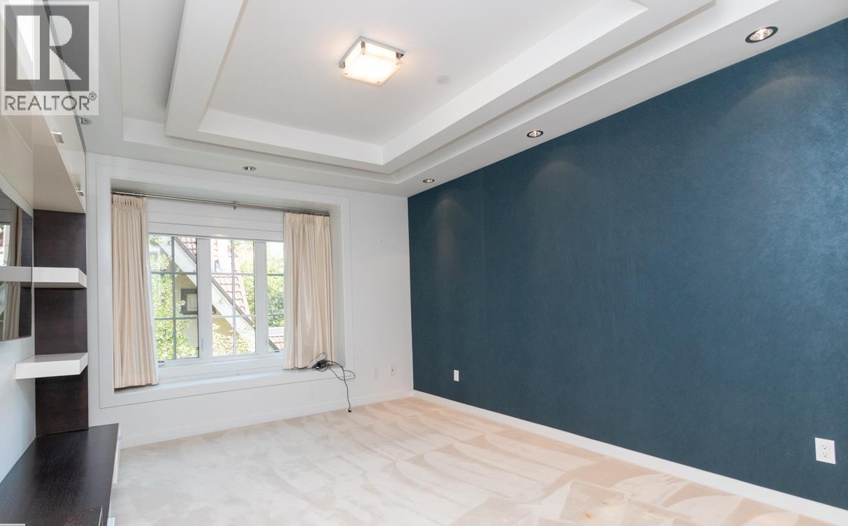 Listing Picture 15 of 29 : 1542 W 28TH AVENUE, Vancouver / 溫哥華 - 魯藝地產 Yvonne Lu Group - MLS Medallion Club Member