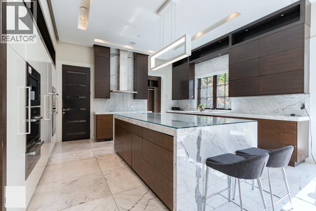 Listing Picture 8 of 29 : 1542 W 28TH AVENUE, Vancouver / 溫哥華 - 魯藝地產 Yvonne Lu Group - MLS Medallion Club Member