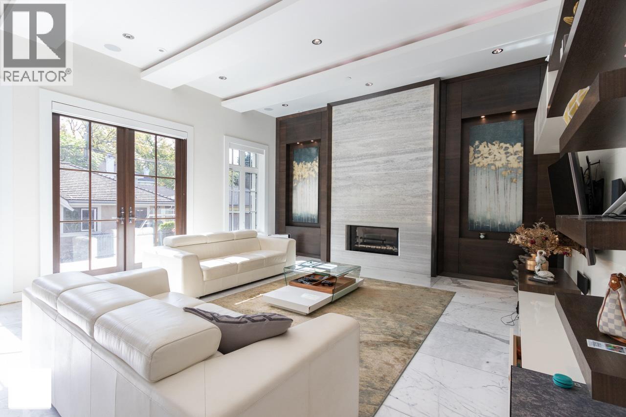 Listing Picture 10 of 29 : 1542 W 28TH AVENUE, Vancouver / 溫哥華 - 魯藝地產 Yvonne Lu Group - MLS Medallion Club Member