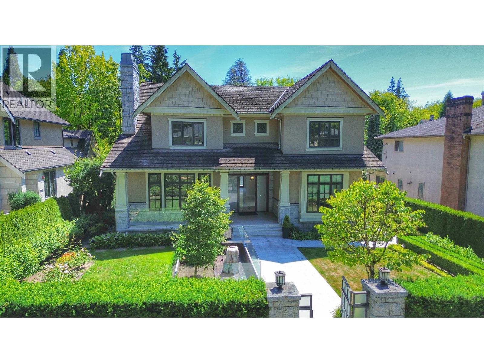 Listing Picture 28 of 29 : 1542 W 28TH AVENUE, Vancouver / 溫哥華 - 魯藝地產 Yvonne Lu Group - MLS Medallion Club Member