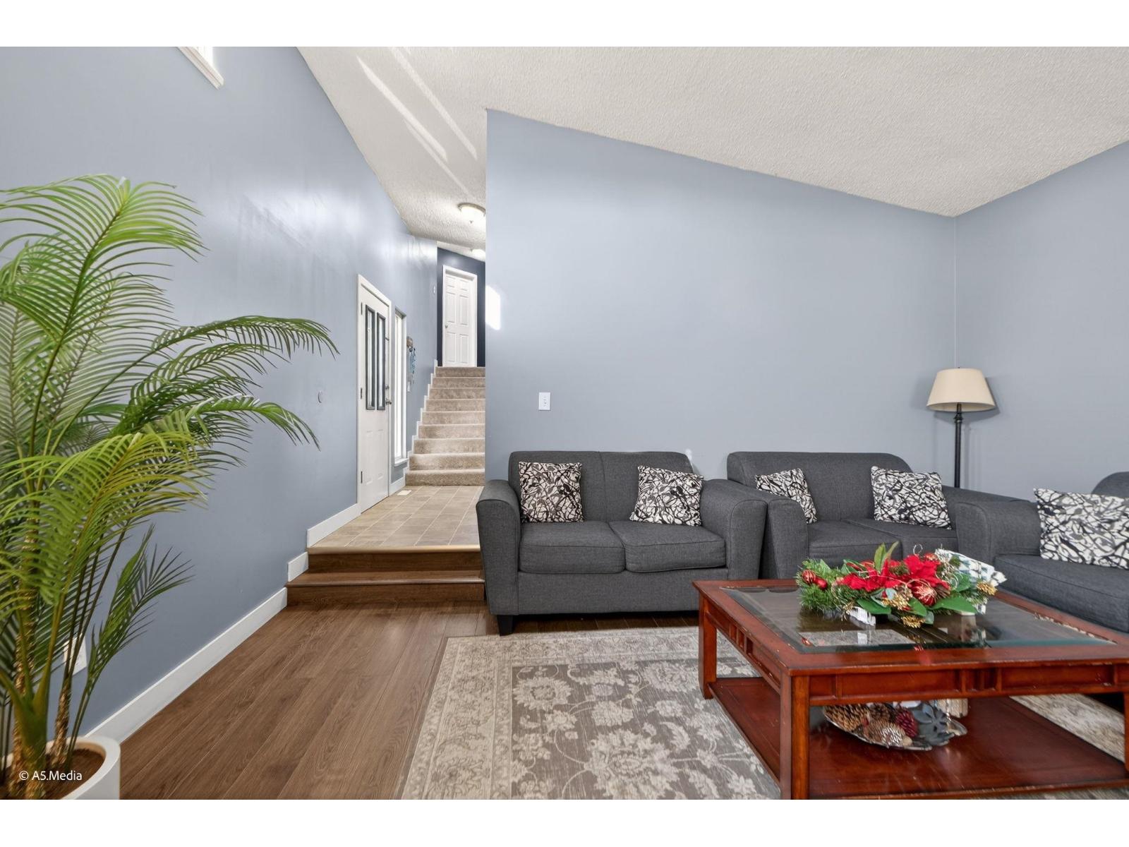 12235 80a Avenue, Surrey, British Columbia  V3W 7R8 - Photo 7 - R3080650