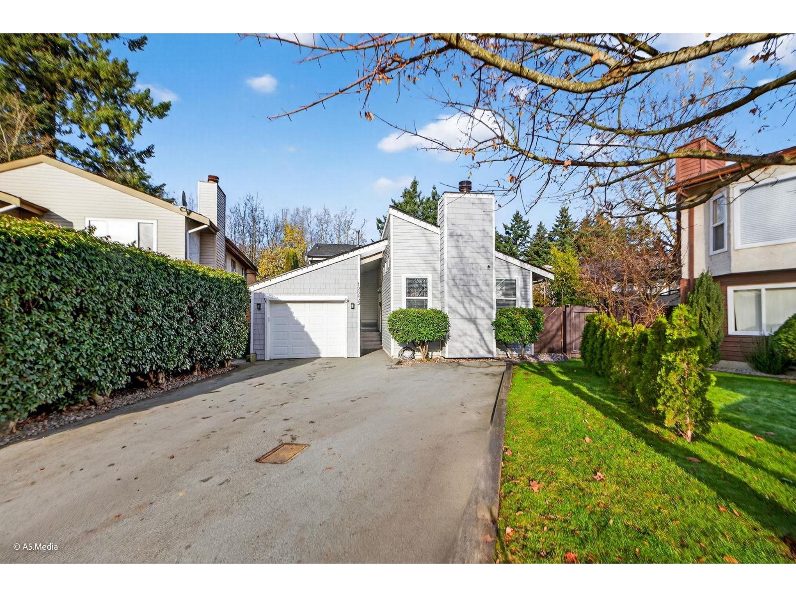 12235 80a Avenue, Surrey, British Columbia  V3W 7R8 - Photo 3 - R3080650