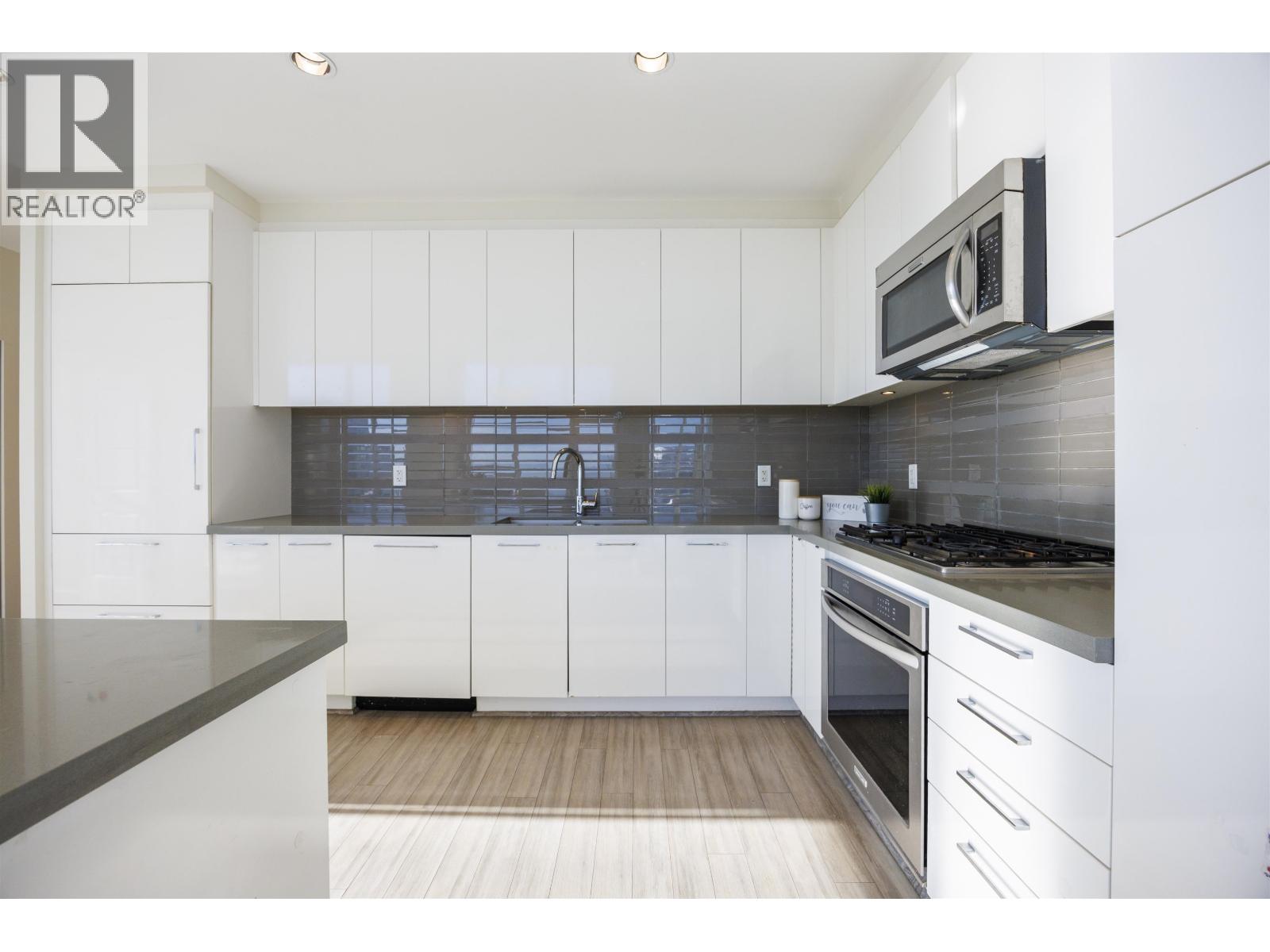 4203 4880 Bennett Street, Burnaby, British Columbia  V5H 0C1 - Photo 13 - R3081009