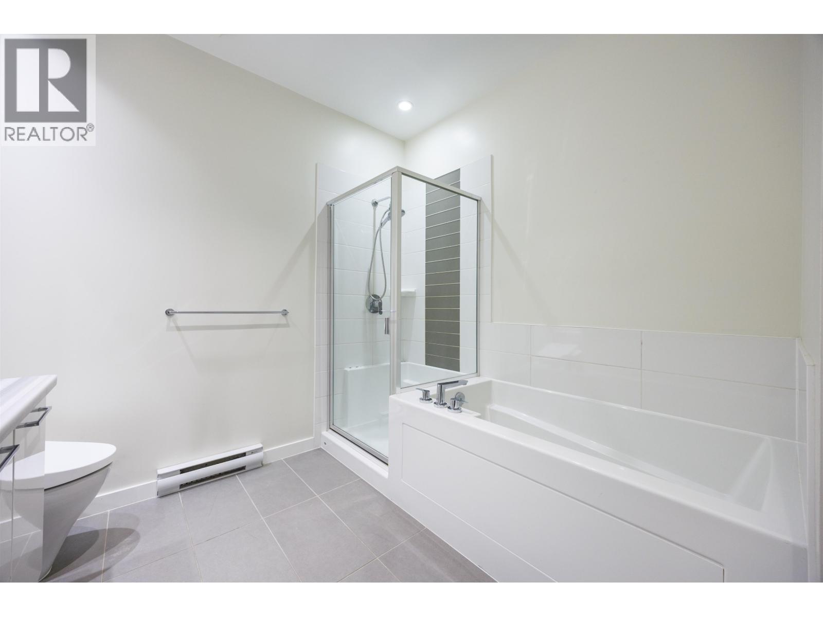 4203 4880 Bennett Street, Burnaby, British Columbia  V5H 0C1 - Photo 21 - R3081009