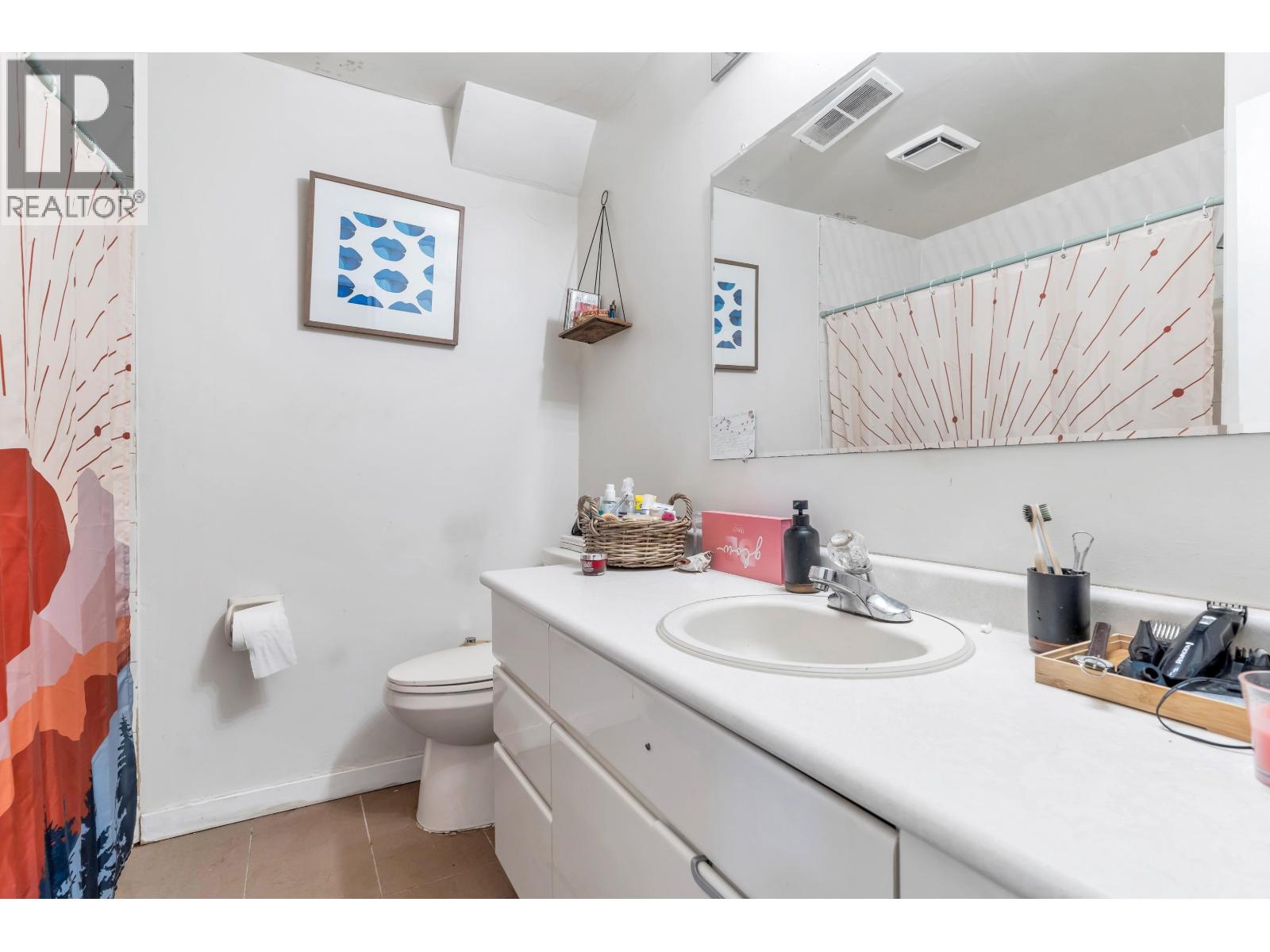 5755 Dumfries Street, Vancouver, British Columbia  V5P 3A7 - Photo 14 - R3079948