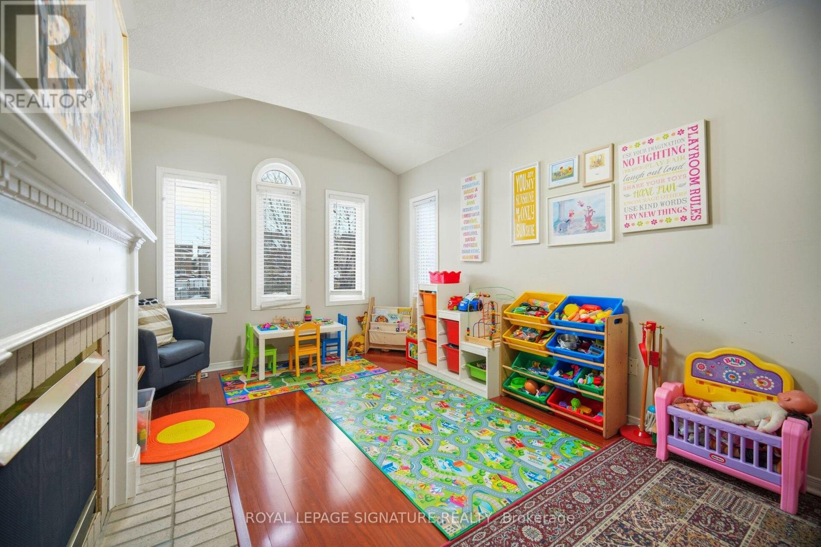 21 Palmolive Street, Brampton, Ontario  L6R 1P5 - Photo 12 - W12711274