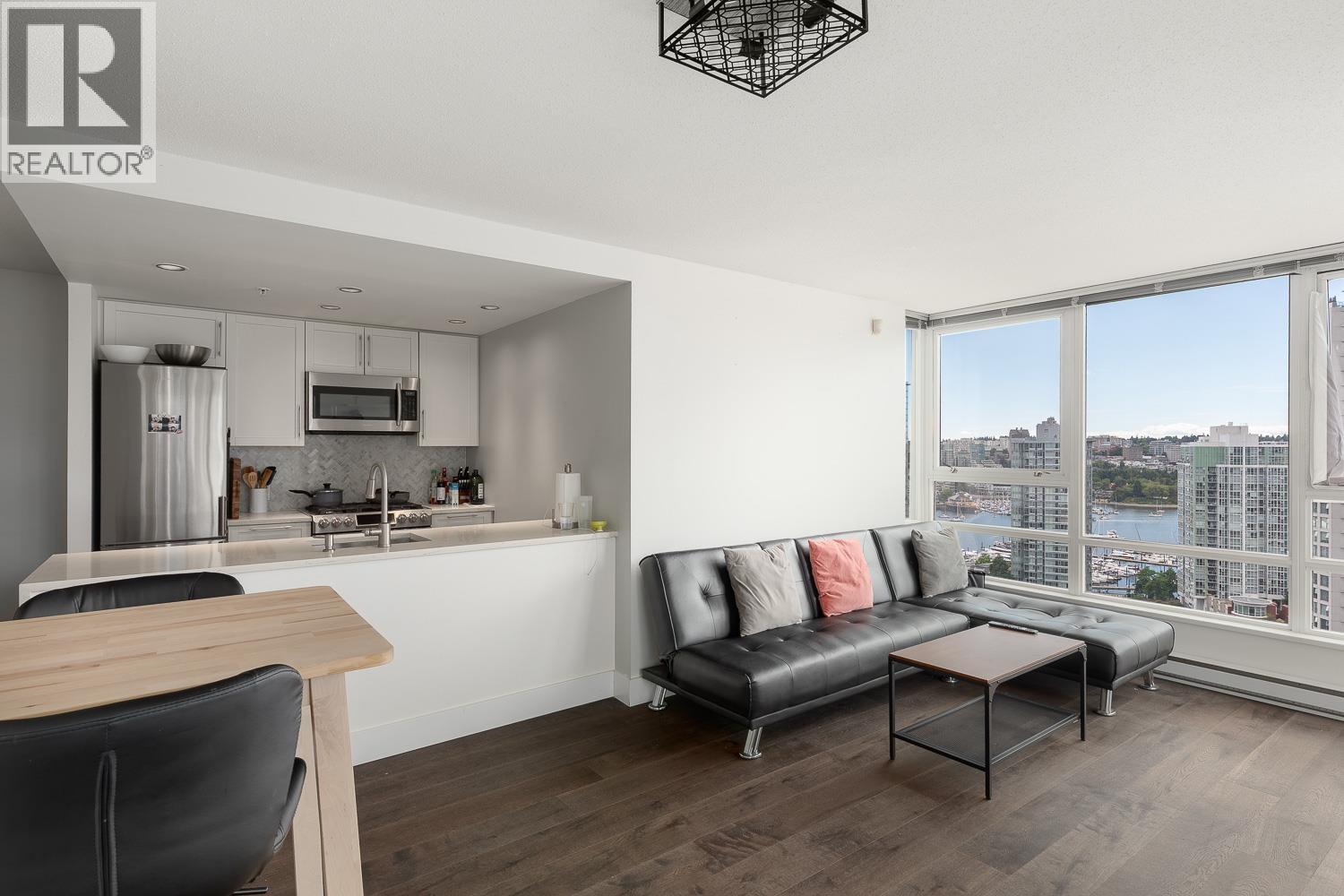 2710 928 Beatty Street, Vancouver, British Columbia  V6Z 3G6 - Photo 4 - R3081083