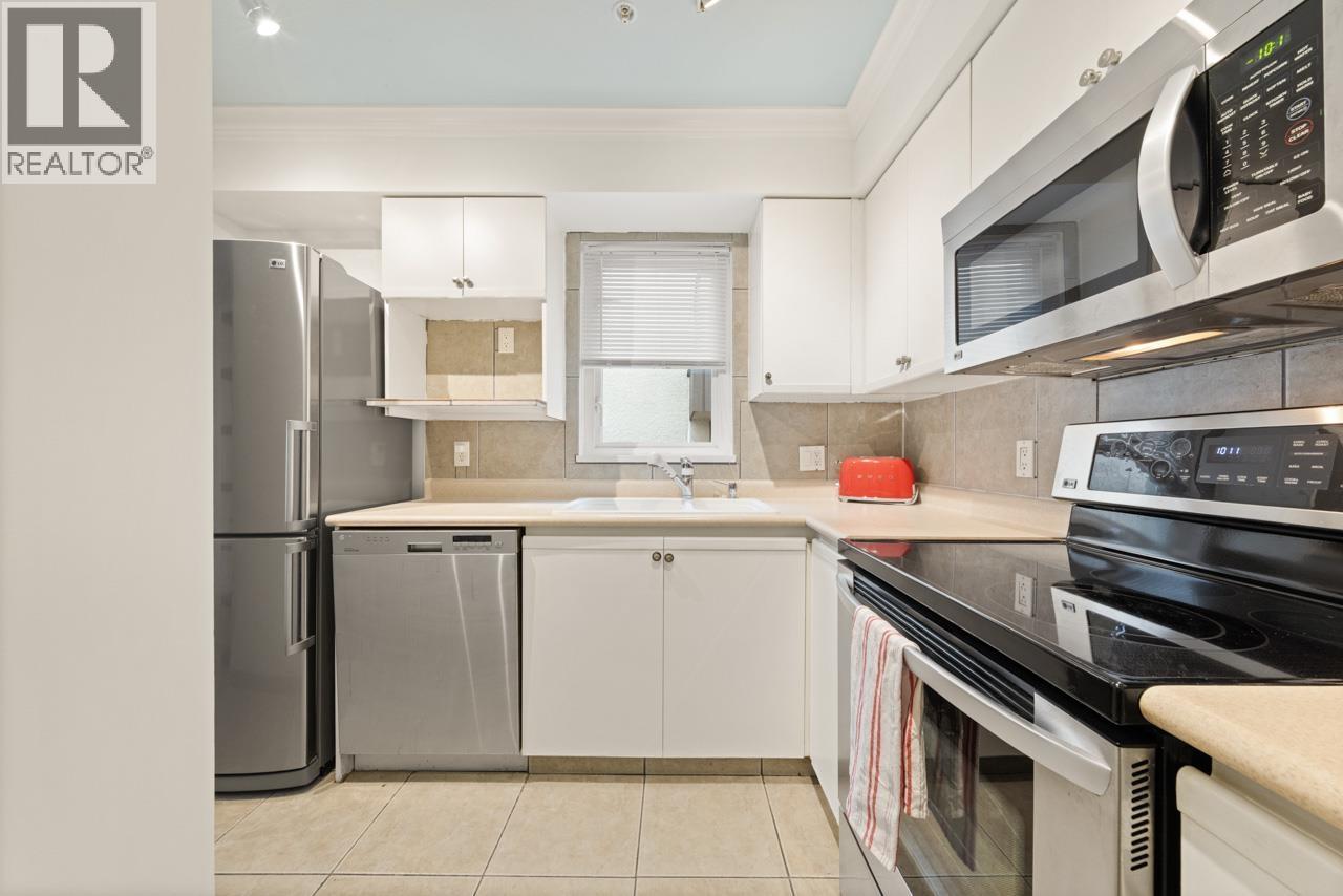 201 1554 Burnaby Street, Vancouver, British Columbia  V6G 1W9 - Photo 9 - R3081123