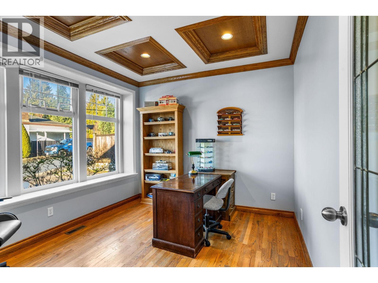 407 Delmont Street, Coquitlam, British Columbia  V3K 4G3 - Photo 15 - R3081097