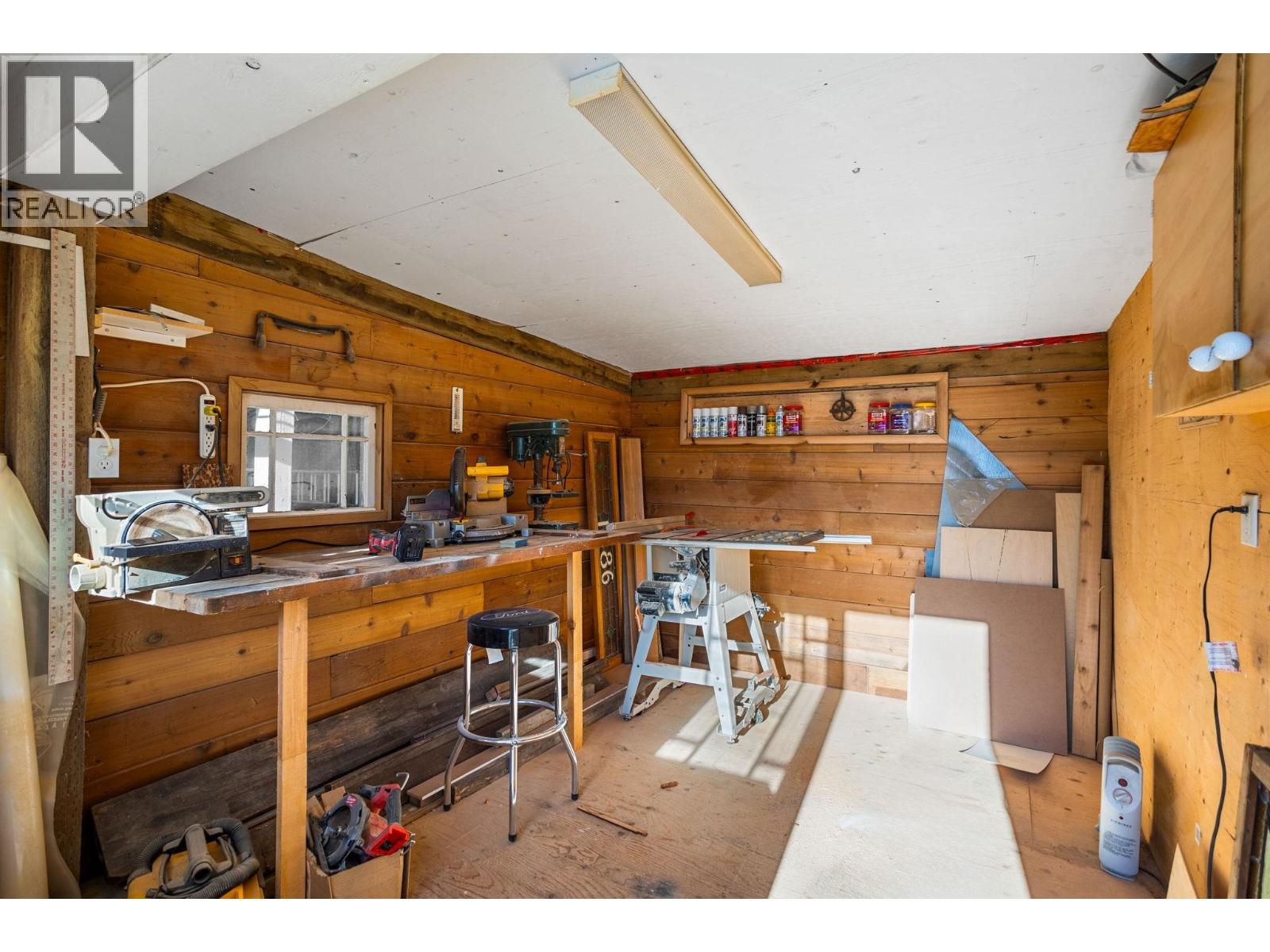 407 Delmont Street, Coquitlam, British Columbia  V3K 4G3 - Photo 36 - R3081097