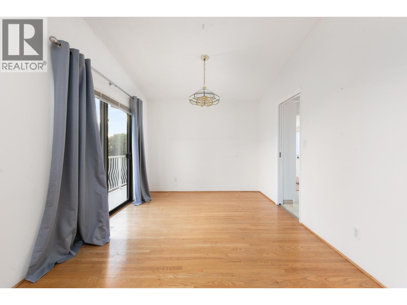 128 Finnigan Street, Coquitlam, British Columbia  V3K 5H9 - Photo 14 - R3081118