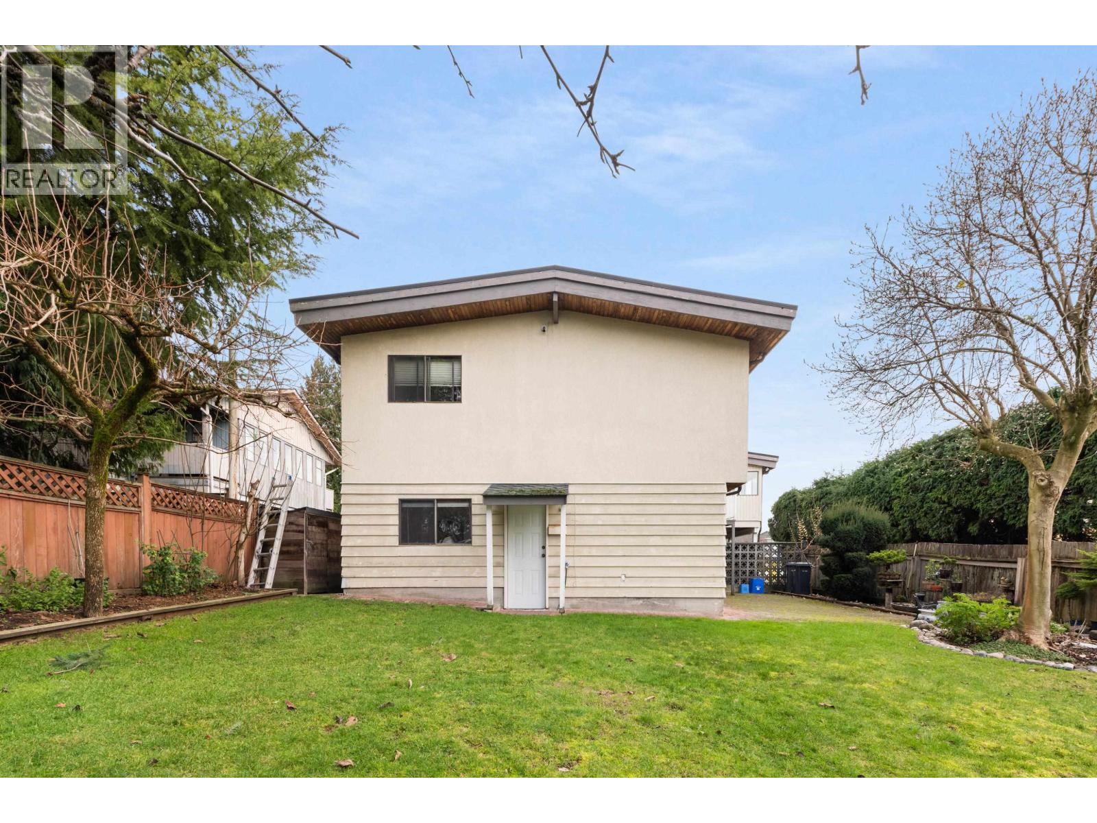 128 Finnigan Street, Coquitlam, British Columbia  V3K 5H9 - Photo 37 - R3081118