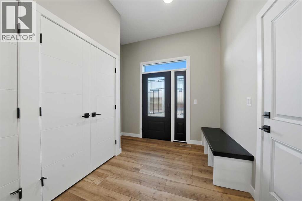 58 Mitchell Crescent, Blackfalds, Alberta  T4M 0H6 - Photo 3 - A2278110