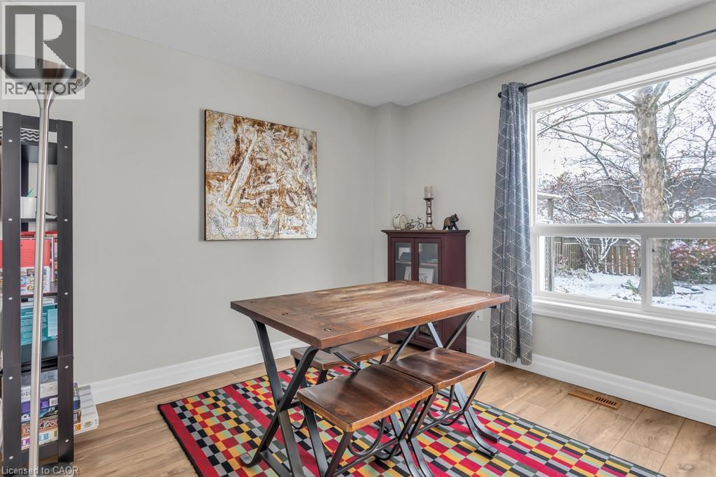 17 Dogwood Drive, Tillsonburg, Ontario  N4G 5S5 - Photo 3 - 40790578