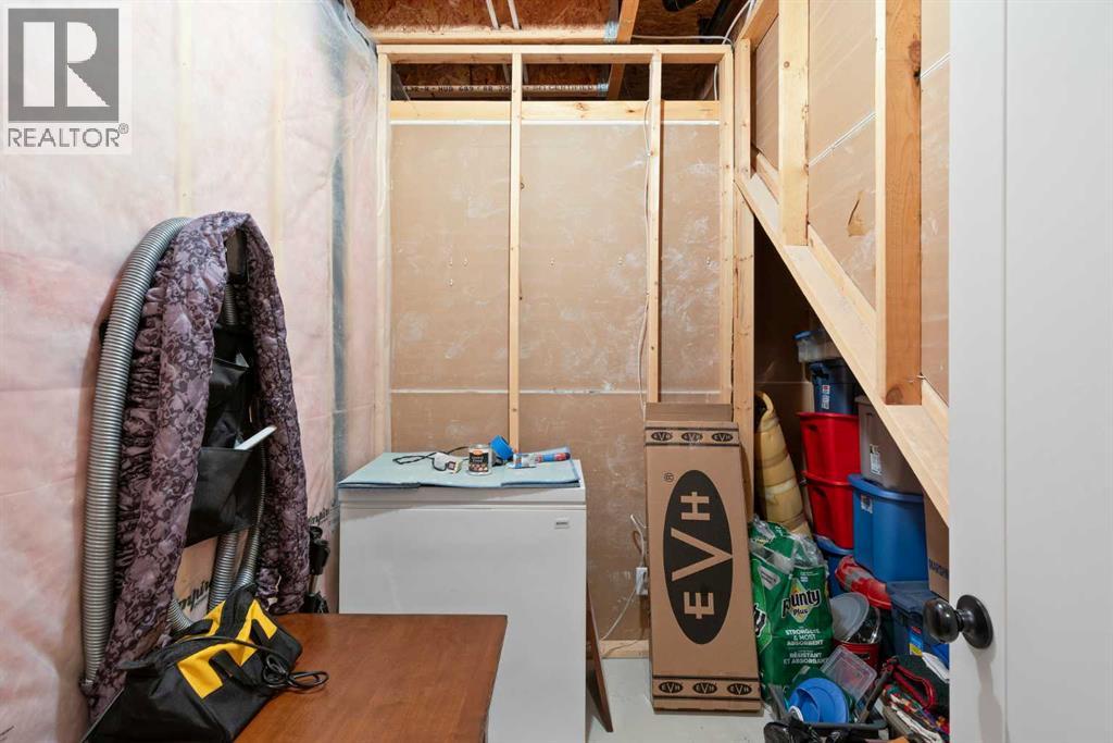 219 River Heights Green, Cochrane, Alberta  T4C 0S3 - Photo 32 - A2265442